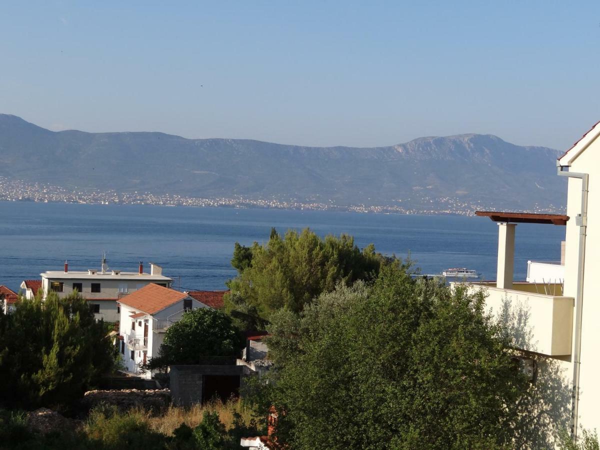 Vila Emilija Trogir Bagian luar foto