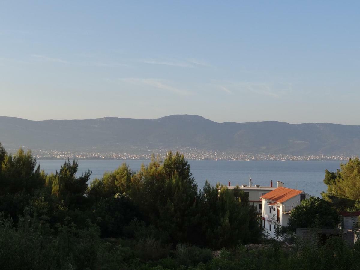 Vila Emilija Trogir Bagian luar foto
