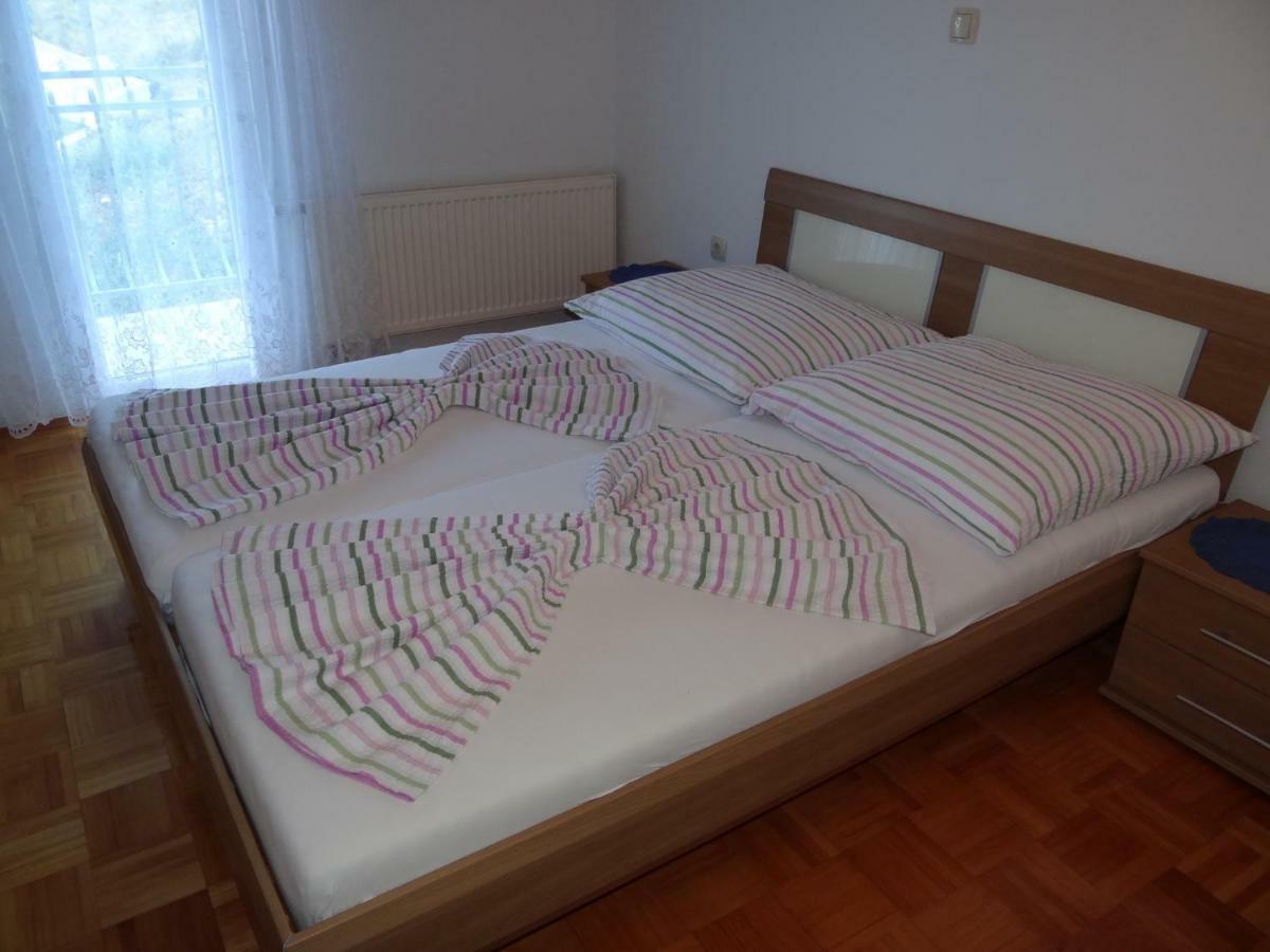 Vila Emilija Trogir Bagian luar foto