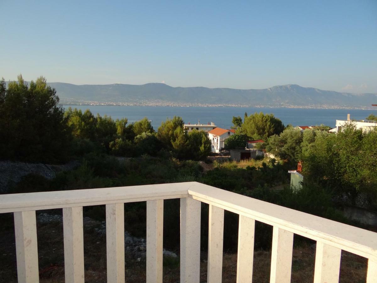 Vila Emilija Trogir Bagian luar foto