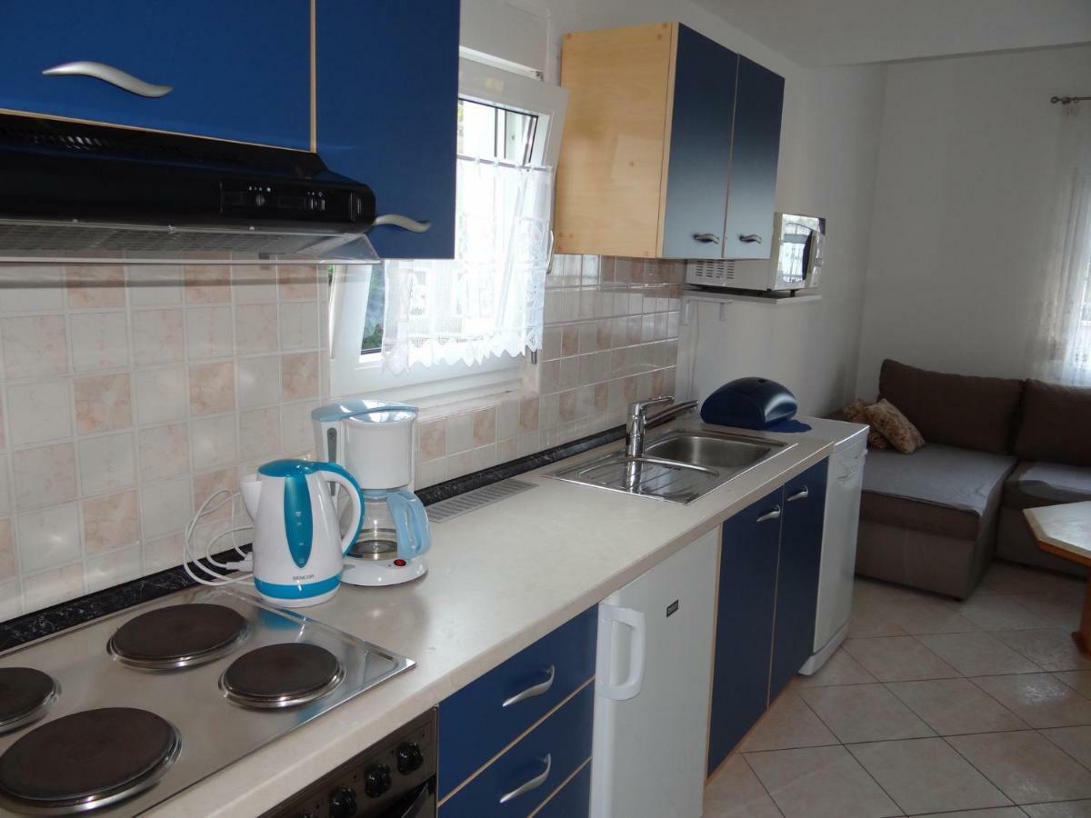 Vila Emilija Trogir Bagian luar foto