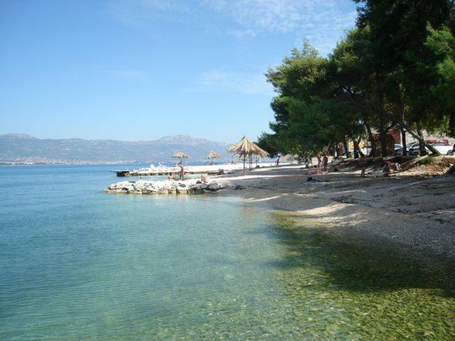 Vila Emilija Trogir Bagian luar foto